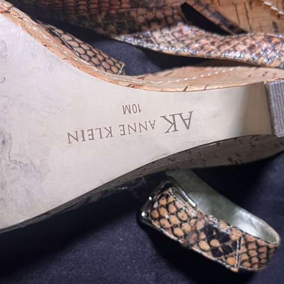 ANNE KLEIN 4"‎ Gold Scale Print Slingback Shoes  Size 10 M - Picture 10 of 10